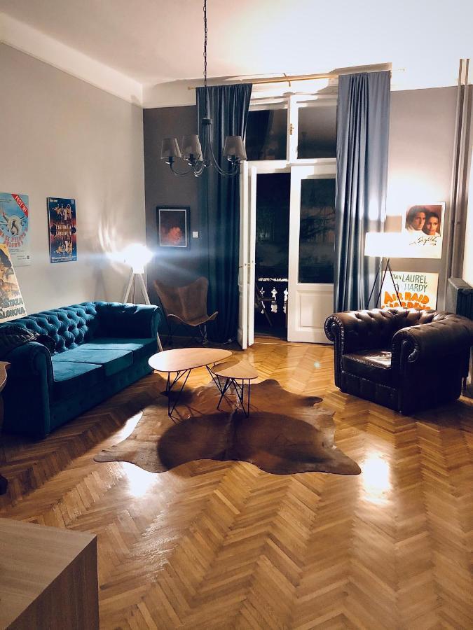 Hostel Sova نوفي ساد المظهر الخارجي الصورة