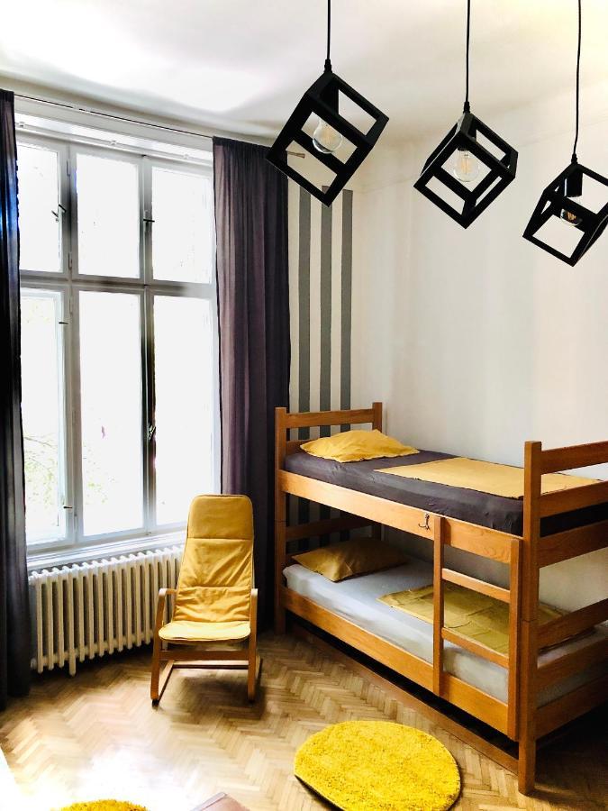 Hostel Sova نوفي ساد المظهر الخارجي الصورة
